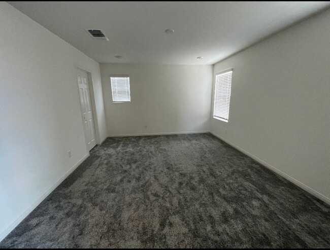 Brand New 4 Bedroom home! - Brand New 4 Bedroom home!
