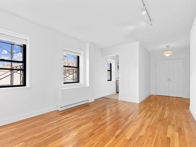 Photo - 186 W 80th St Unit 6K