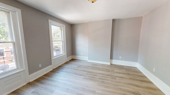 Photo - 203 Spring St Unit 2
