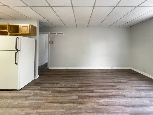 Photo - PRELEASING for AUGUST! Close to Campus Unit 805 #1