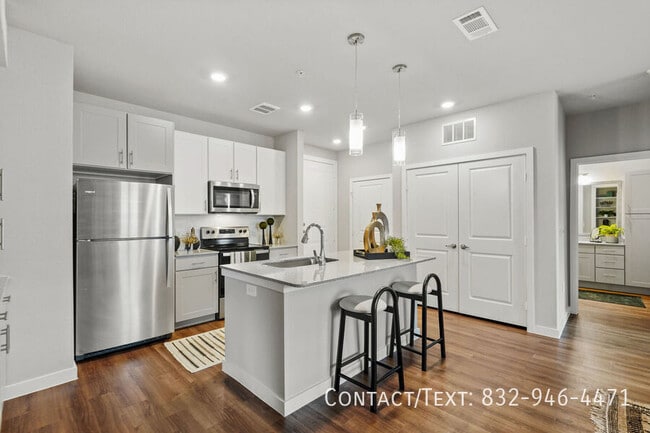 Building Photo - Get up to 8 Weeks Free + $1,000 GC in Katy! Unit AATF1 Rental