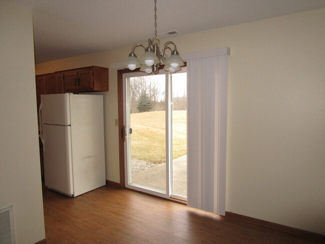 Photo - New Listing in Albion!!!