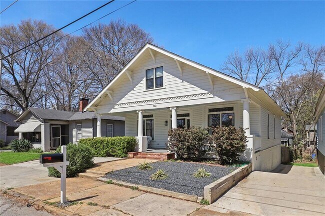 Photo - 1212 Merlin Ave SE