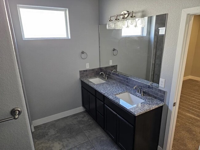 Photo - 4212 Valdez Ct NE