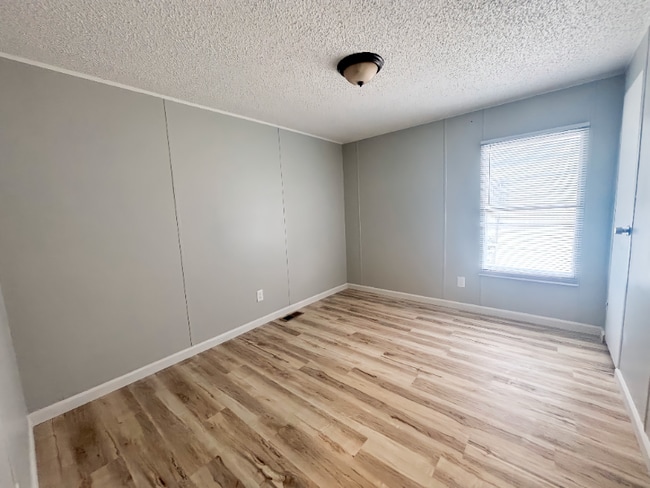 Photo - 7007 Timber Ridge N