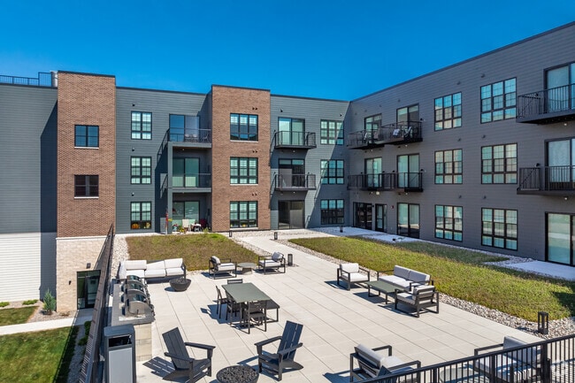 Outdoor Roof Patio
