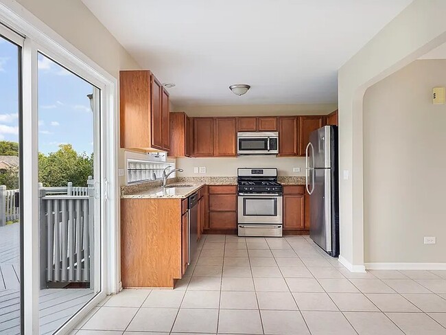 Kitchen - 34191 N Horseshoe Ln