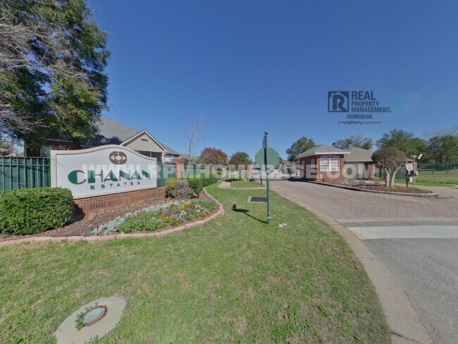 Photo - ELEGANT 4/3 + OFFICE IN GATED CHANAN ESTATES | Gas Fireplace + Formal Dining!