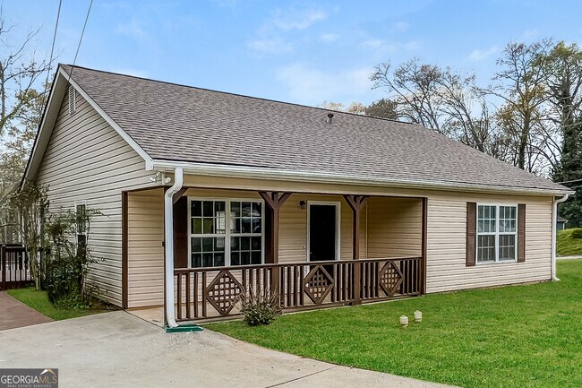 Photo - 354 McArthur Dr