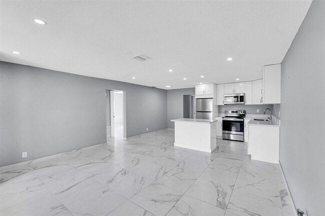 Photo - 4681 SW 43rd Ter