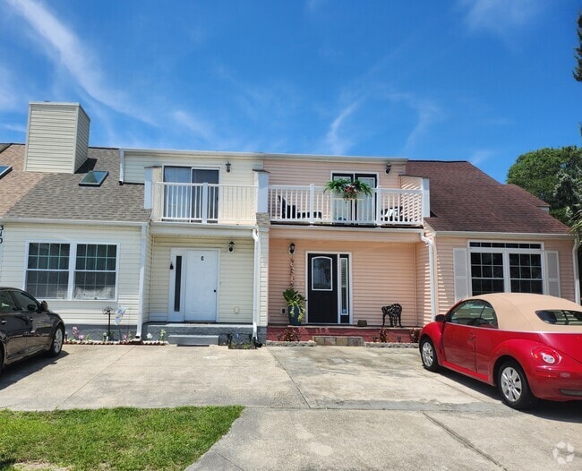 Building Photo - 310 Lakeside Dr Rental