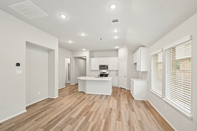 Building Photo - 12918 Catfish River Ct