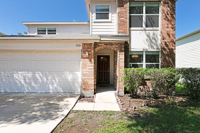 Photo - Rare 5 Bedroom Home Available for Immediat...