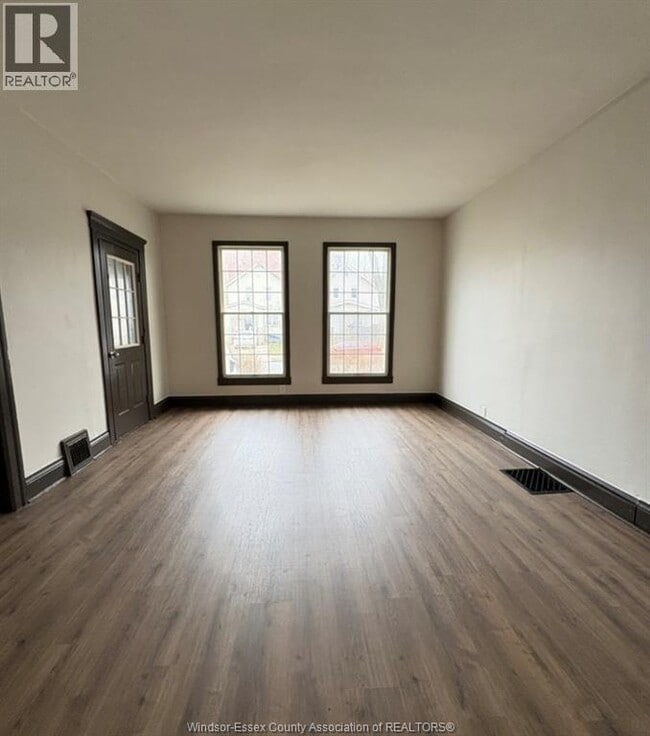 Photo - 1011 Windsor Ave