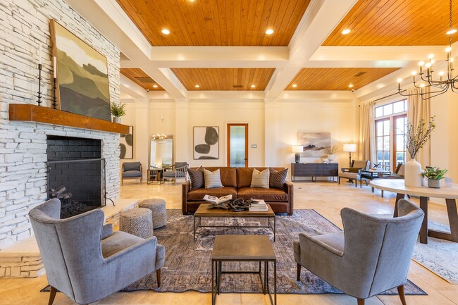 Photo - Hawthorne Crestview