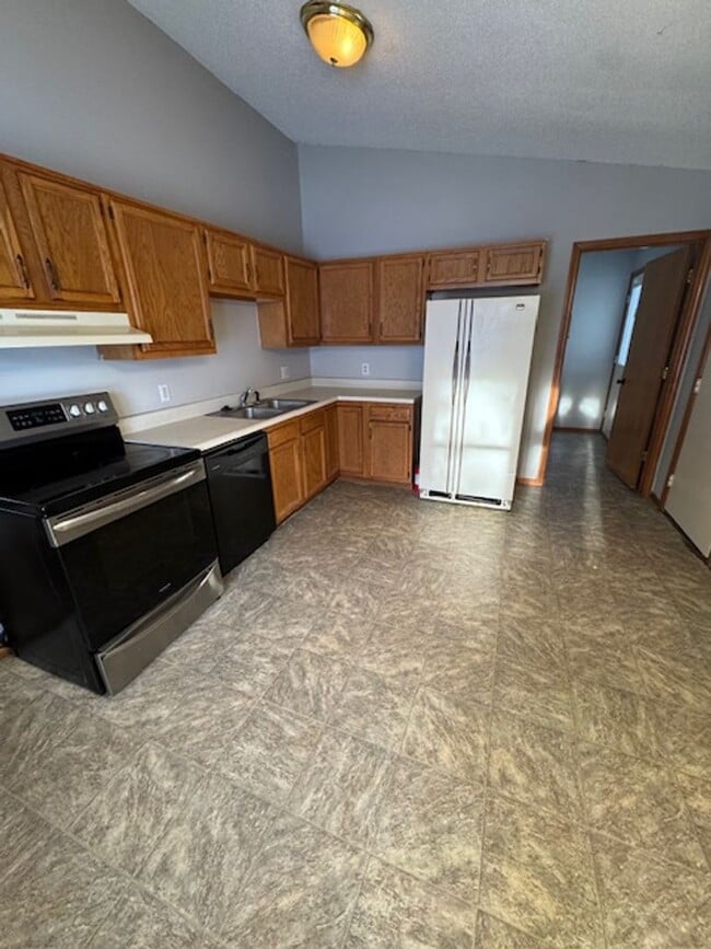 Photo - 6621 Wood Rim Run