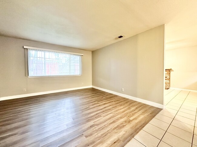 Photo - Beautiful 3 bedroom 2 bathroom Sacramento !