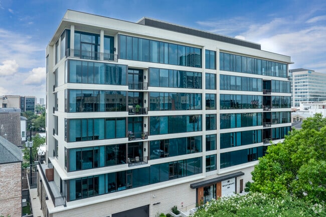 2323 W Main St - Alternate - The Westmore