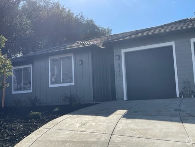 Building Photo - 8744-8746 Tondela Way Unit 8746 Rental