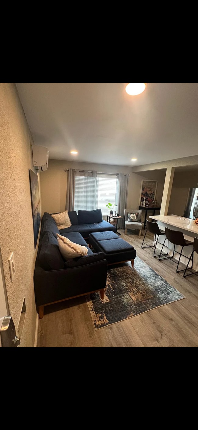 Photo - 4348 Temecula St Unit Ocean Beach | 2B 2B (plus office)
