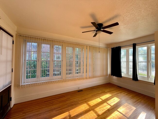 Photo - 118 N Glenwood Ave Unit Apt. A