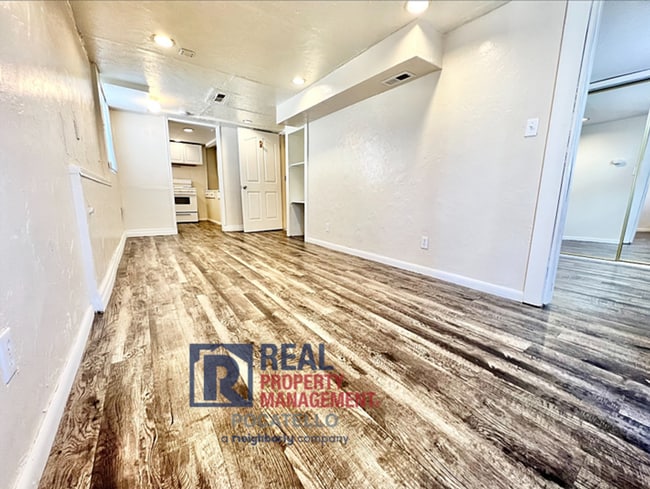 Photo - Cozy 1 Bedroom 1 bath basement apartment
