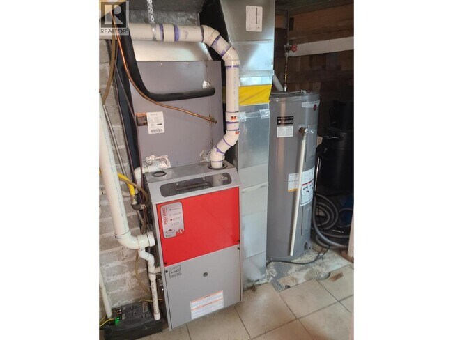 Photo - 20324 Hampton St