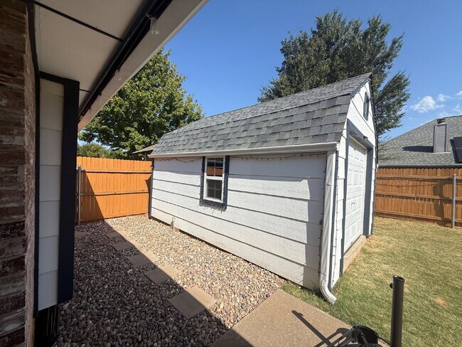 Photo - Corner-lot home in the desirable Cooper Creek