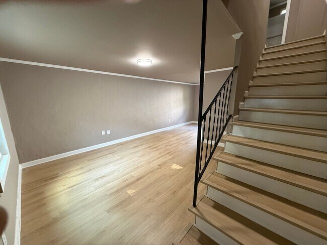 821 Booker St Unit 2