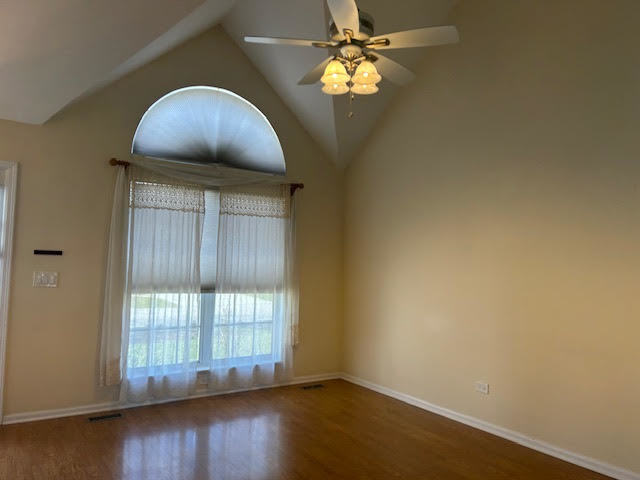 Photo - 134 Heritage Ct