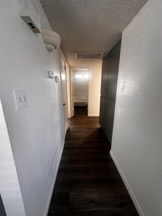 Photo - 6512 Mohawk St Unit D