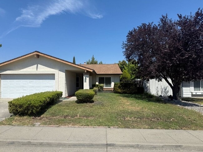 Photo - 2766 Applewood Dr