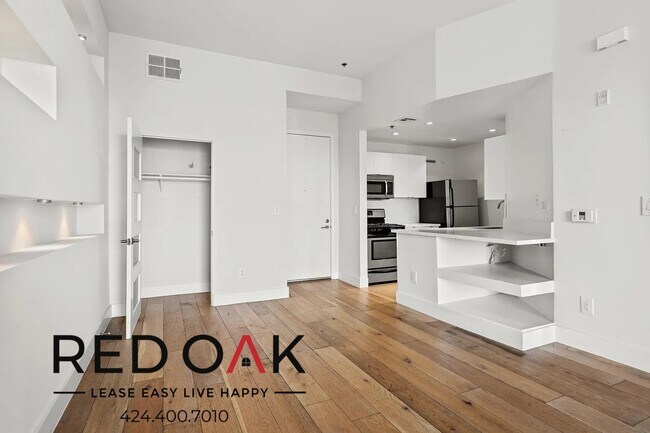 Photo - ~1 Month FREE~ Gorgeous One Bedroom with C... Unit 418