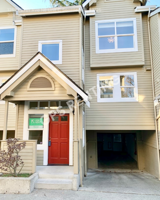 Photo - 12527 27th Ave NE