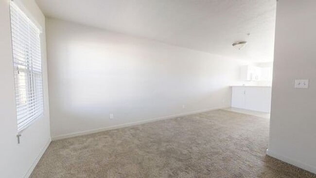 Photo - CUTE 2 BED 1 BATH OREM CONDO FOR RENT Unit 401