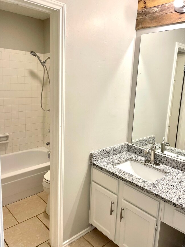 Photo - 13030 Quail Dr