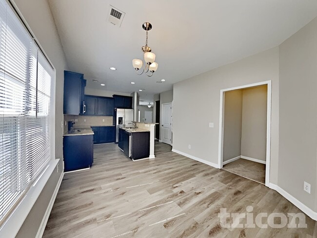 Photo - 441 Laurel Leaf Dr