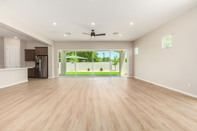 Photo - Gilbert Large 5 Bed 4.5 Bath Home with