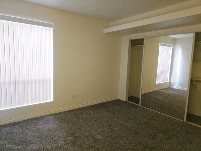 Photo - VERY NICE & AFFORDABLE 2 BED / 2 BATH CONDO – W/D, PATIO, POOL!