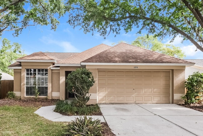 Building Photo - 1006 Bloom Hill Ave