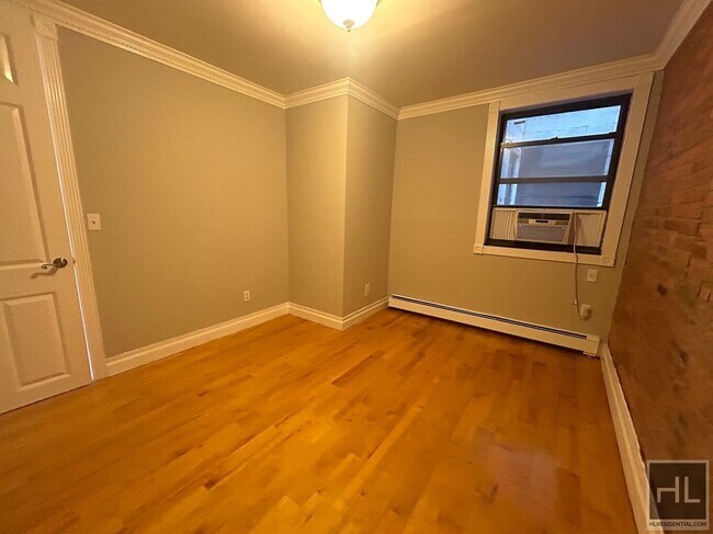 Building Photo - Avenue B Rental