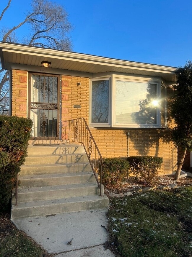 Photo - 9241 S Emerald Ave