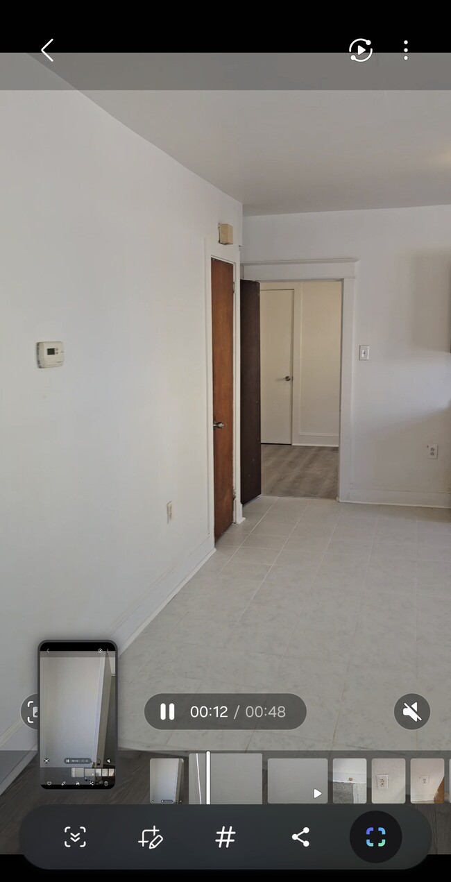 Photo - 2318 Upland St Unidad 1st Floor