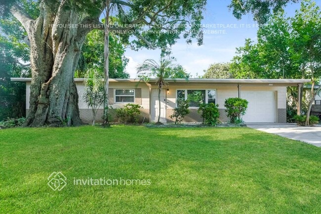 Photo - 8490 75th Pl House