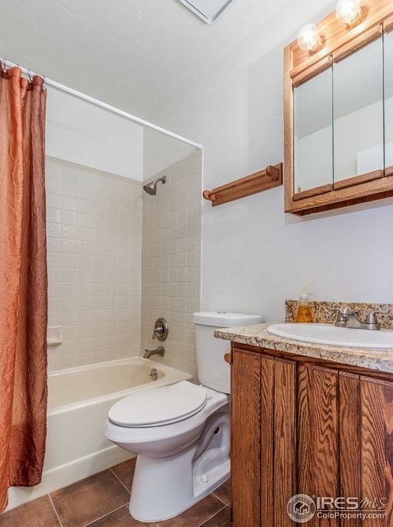 Photo - 1319 Alpine St