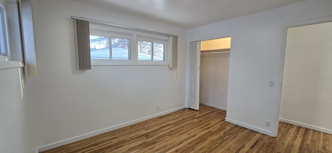 Bedroom - 20 Audabon Ter