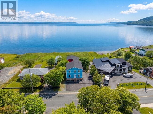 Photo - 2406 Topsail Rd
