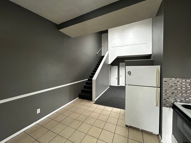 Photo - 133 Liberty St Unit Apt #2