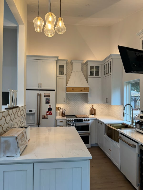 Photo - 5610 41st Ave E