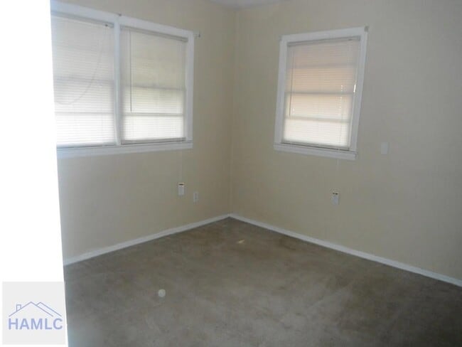 Photo - 503 Stewart Dr